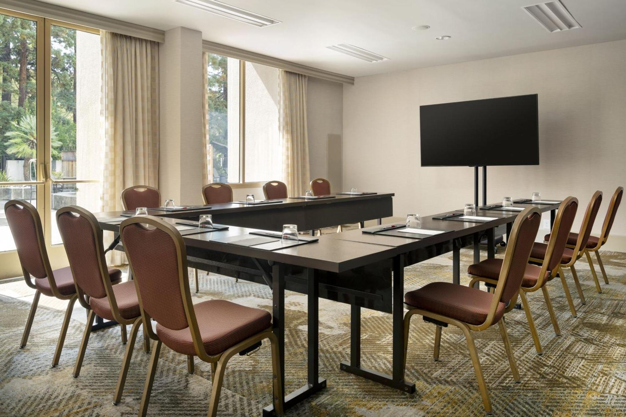 Отель San Ramon Marriott Экстерьер фото
